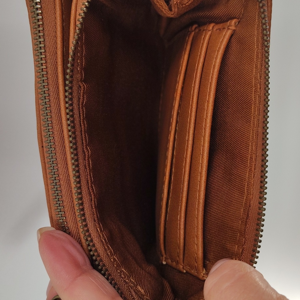 Universal Thread Crossbody Wallet Combo Chestnut … - image 4